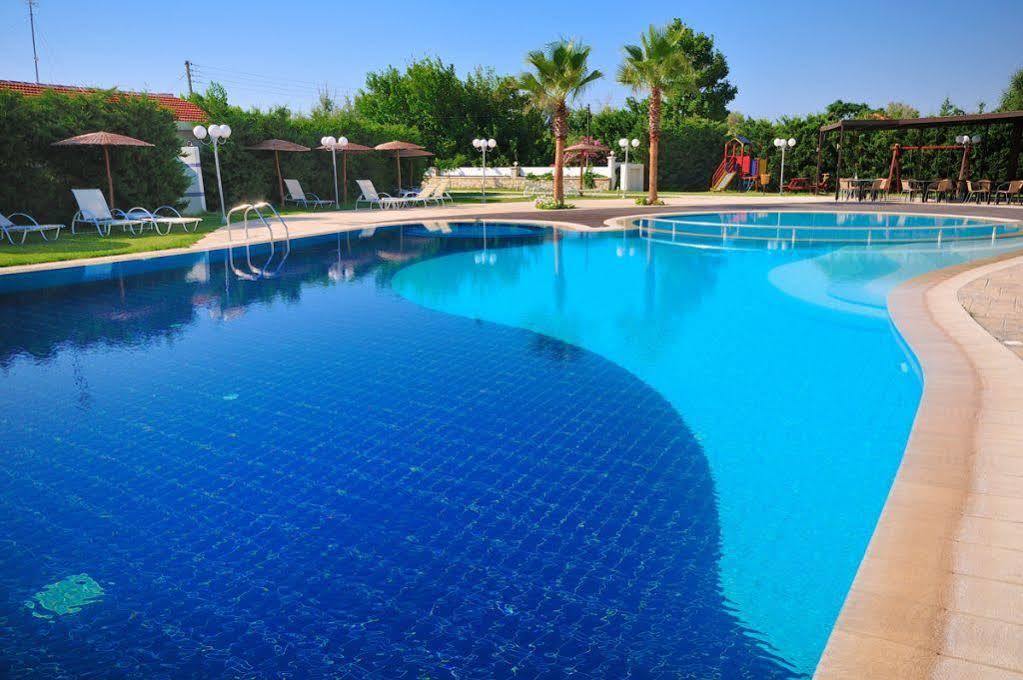 Отель Bay 5*